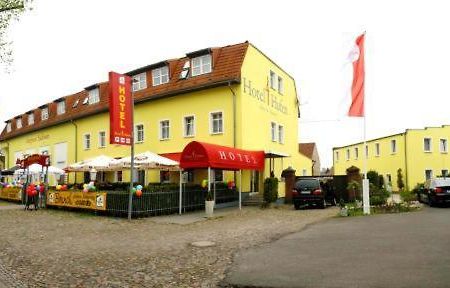 Hotel 4 Hufen Гросцитен Екстер'єр фото